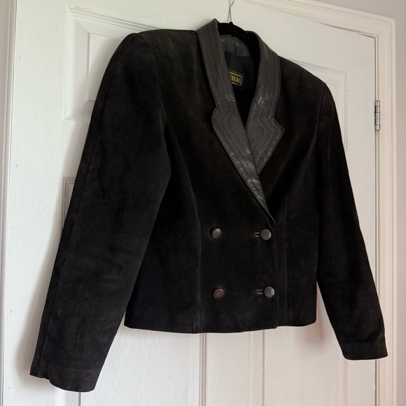 Vintage 1980s Danier black suede leather cropped blazer jacket - size Small (S) - Picture 2 of 5